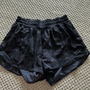 Lululemon hotty hot shorts